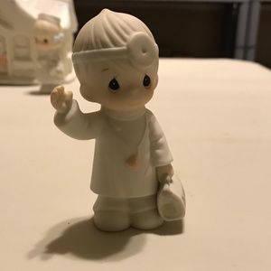 COPY - Precious Moments sugartown Dr